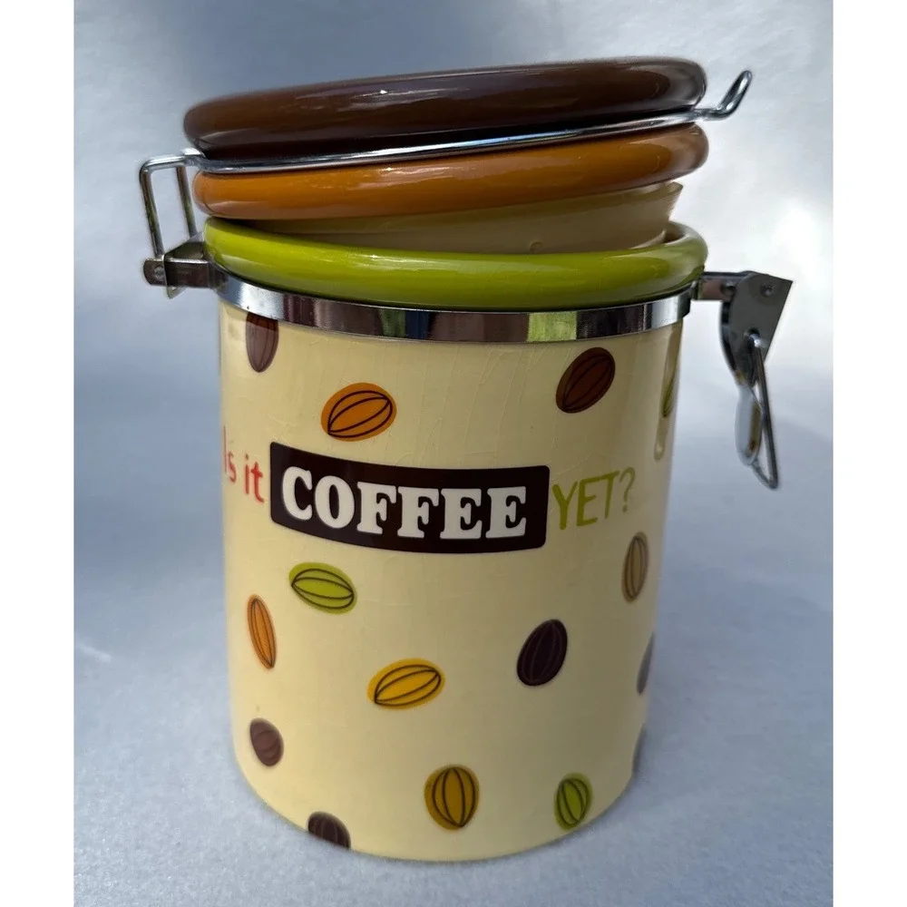 Cracker Barrel Coffee Canister Wendy Bentley Cream Ceramic Jar Cookies Treats